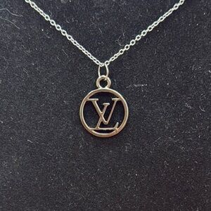 LV gunmetal Zipper Pull